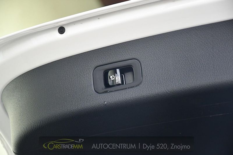 Mercedes-Benz GLC 300de 4M TAŽNÉ K360°ČR 1M - fotka 50 z 58