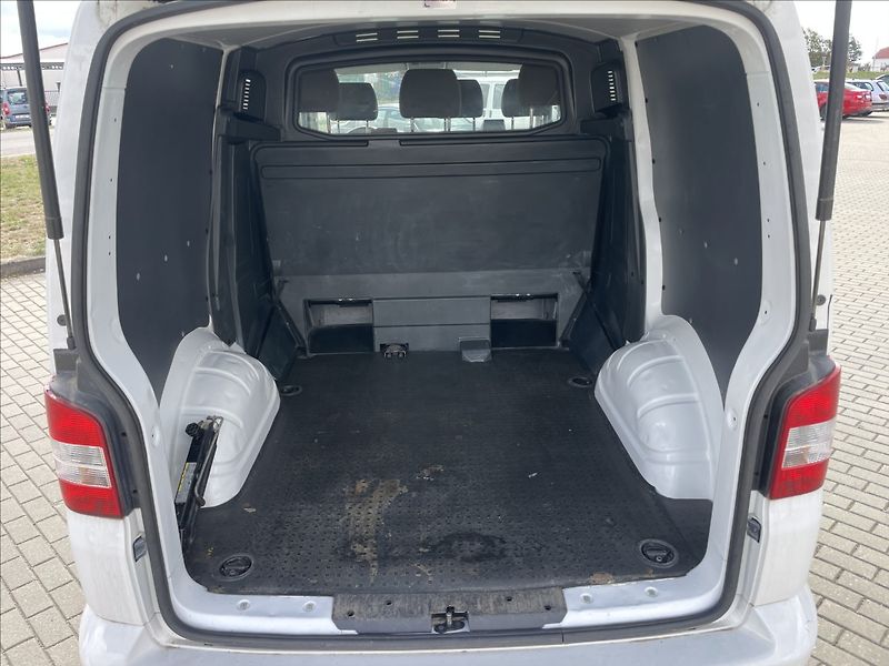 Volkswagen Transporter 2,0 TDi 75kw 6míst Tažné Klima - fotka 8 z 40