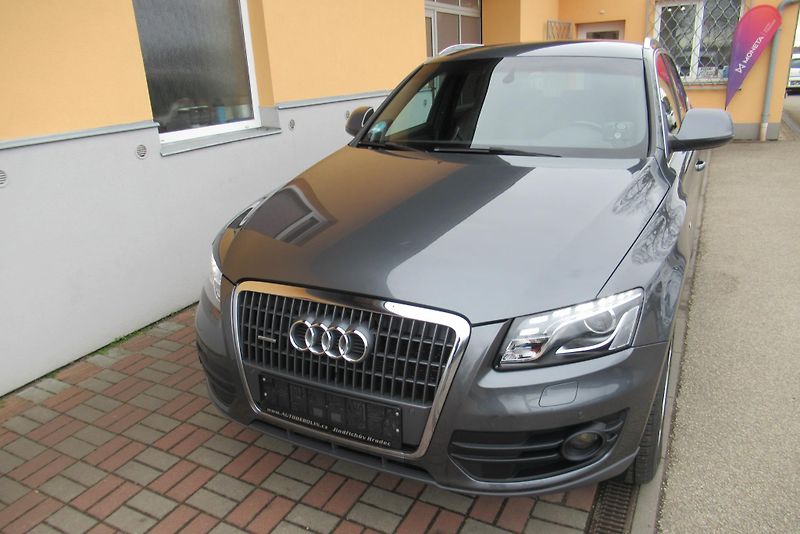Audi Q5 2.0 TDI S-Line QATTRO SADA KOL - fotka 8 z 32