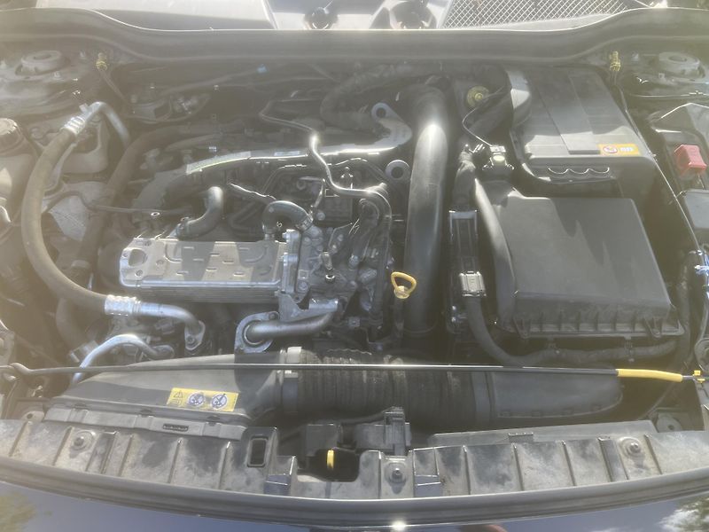 Mercedes-Benz GLA GLA 220 CDI 125 kw 4x4 - fotka 9 z 14