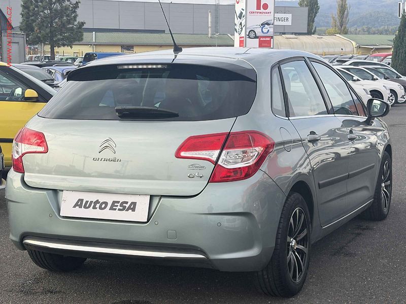 Citroën C4 (2013) 1.6i - fotka 4 z 15