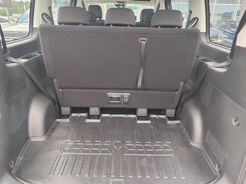 Hyundai Staria (2025) 1.6 HEV Tour 9míst SMART - fotka 7 z 9