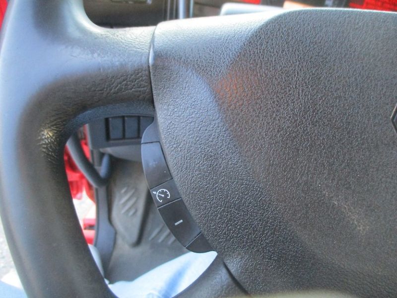 Renault D16, 18 palet, HČ, 1 lůžko - fotka 20 z 22