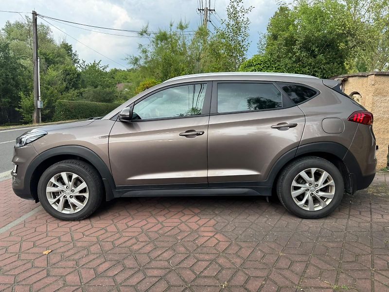 Hyundai Tucson (2021) 1.6D 4x4 1.MAJIT. ČR DPH TAŽNÉ - fotka 27 z 28
