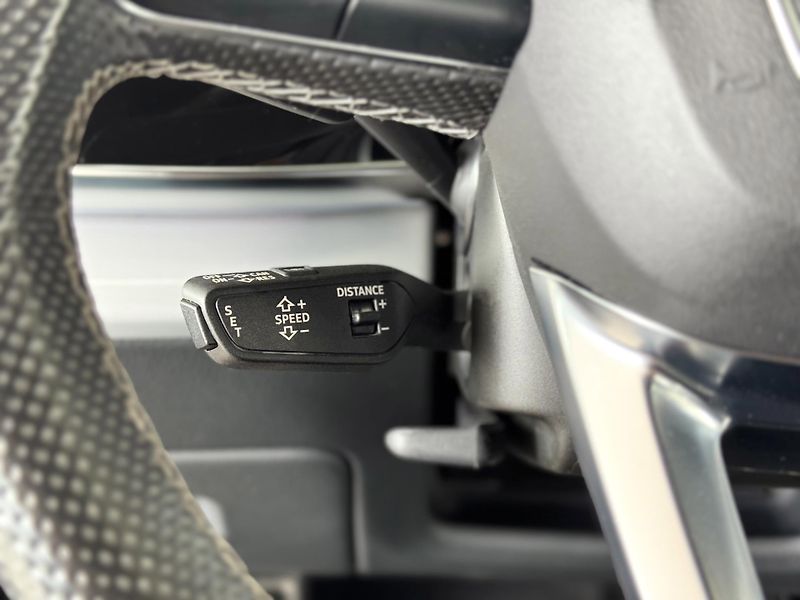Audi Q7 50TDI Q*S-LINE*Matrix*Vzduch - fotka 30 z 44