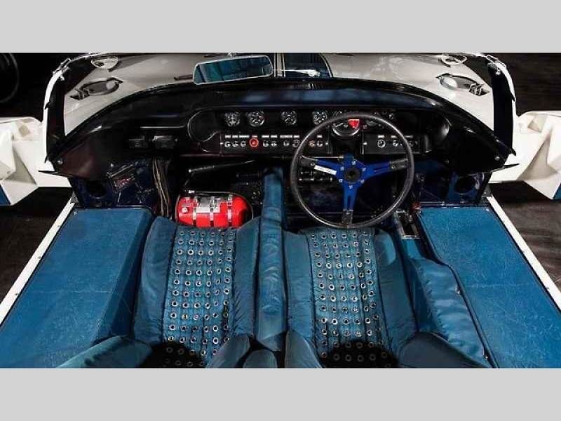 Ford GT40 Roadster.
