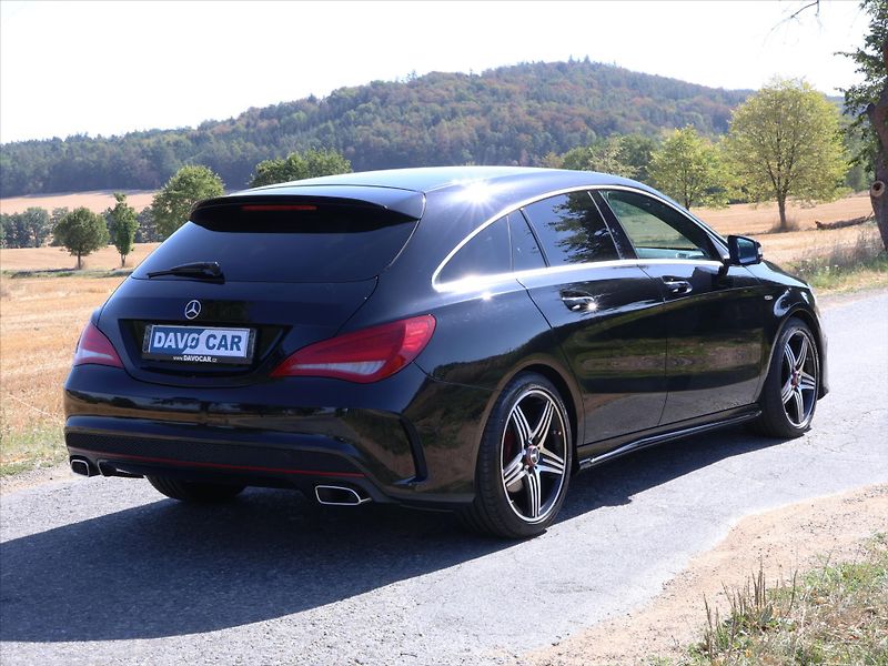 Mercedes-Benz CLA 2,0 250 160kW 4M AMG Sport SB - fotka 7 z 37