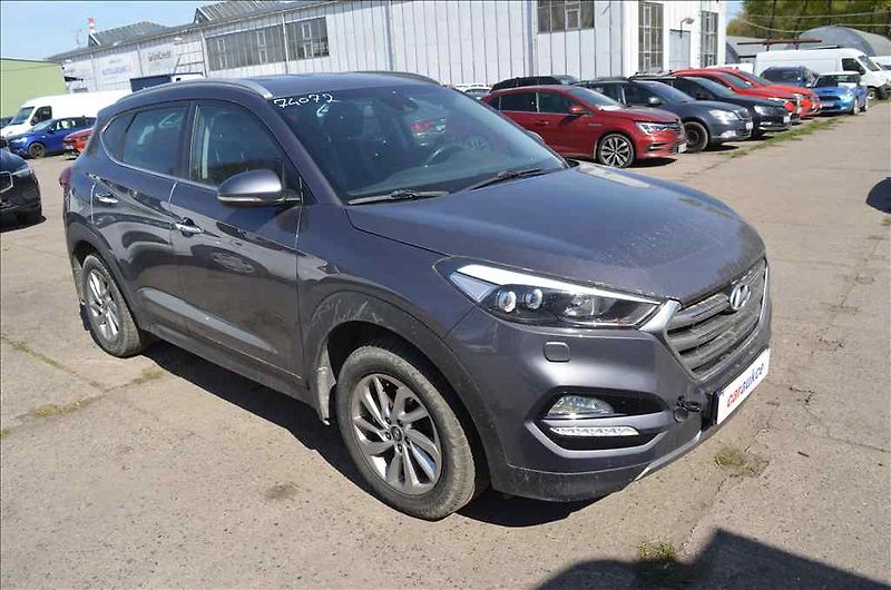 Hyundai Tucson (2016) 2,0 CRDI 4WD - fotka 3 z 18
