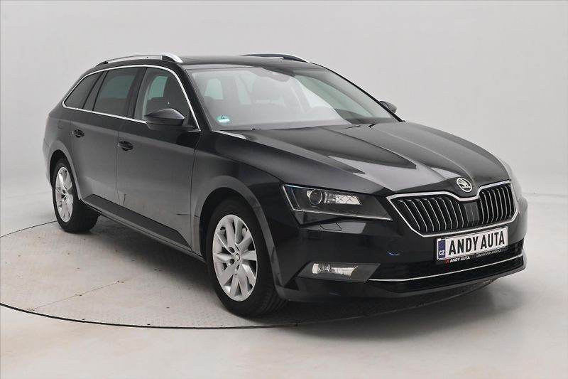 Škoda Superb 2,0 TDI 110 kW 4x4 Style Panor - fotka 3 z 32