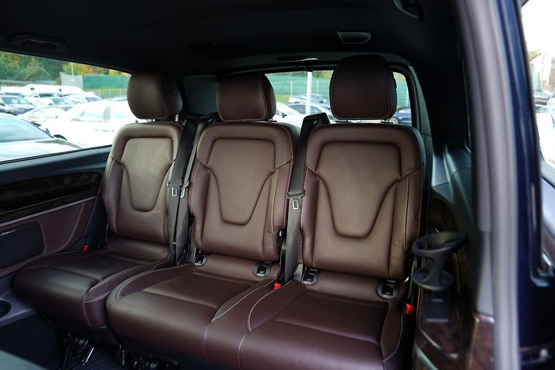Mercedes-Benz Třídy V V250d 4Matic/Extra Long/Edice1 - fotka 32 z 47