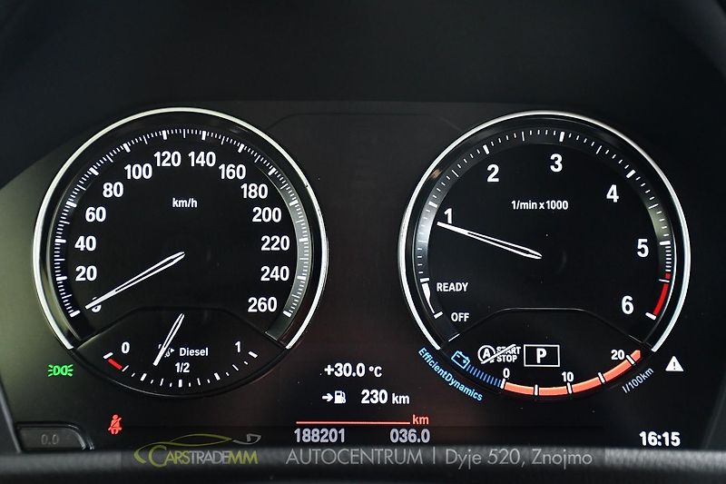 BMW Řada 2 218d GT TAŽNÉ ČR 7MÍST 1M - fotka 32 z 55
