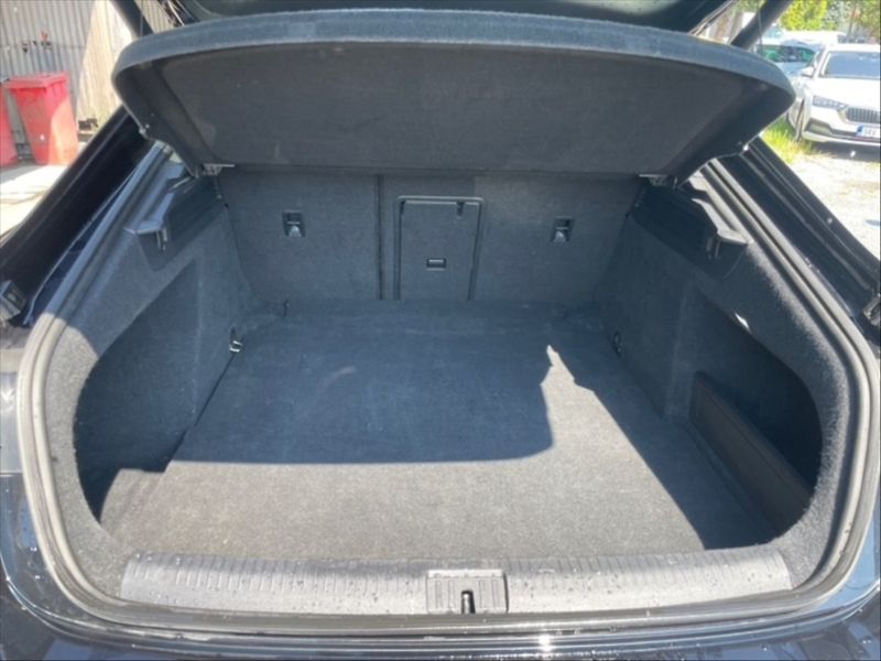 Volkswagen Arteon 2,0 TDI R-Line DSG - fotka 6 z 11