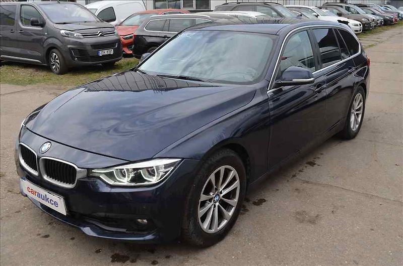 BMW Řada 3 (2016) 320D XDRIVE TOURING AT - fotka 1 z 25