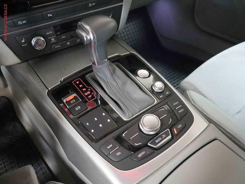 Audi A6 (2014) 3.0TDi Quattro, ČR, AT, STK6 - fotka 20 z 29