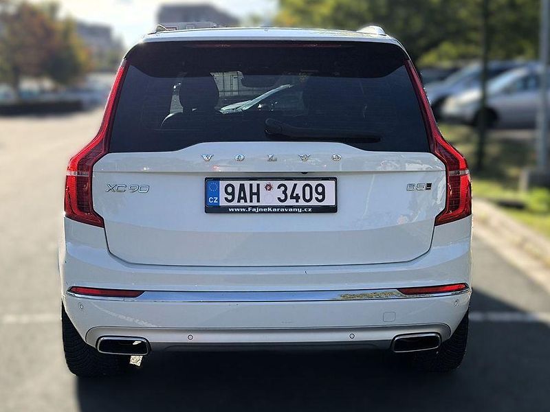 Volvo XC90 B5 Inscription 7m., tažné, DPH - fotka 9 z 31