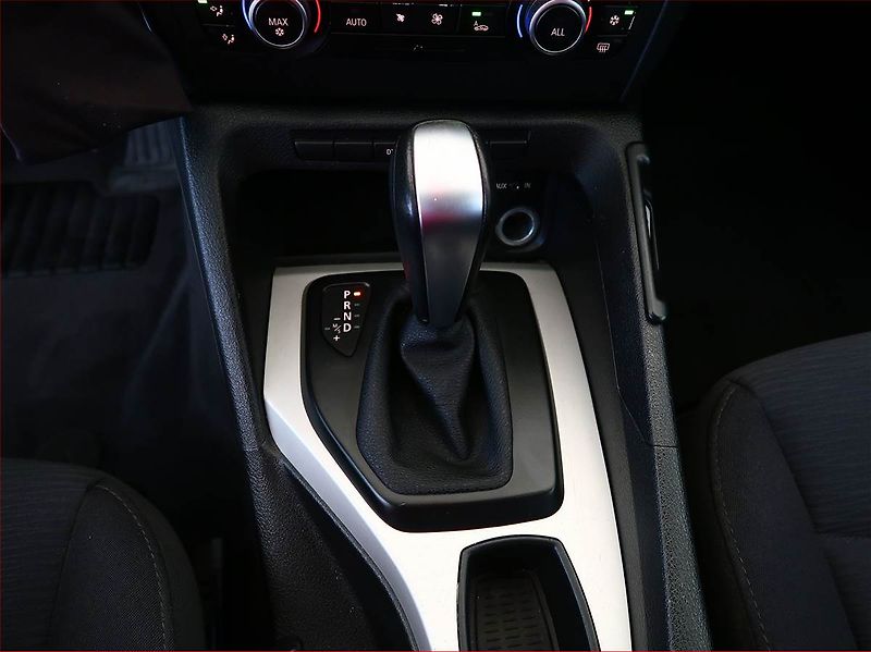 BMW X1 (2012) xDrive18d, 4X4, Automat - fotka 13 z 16