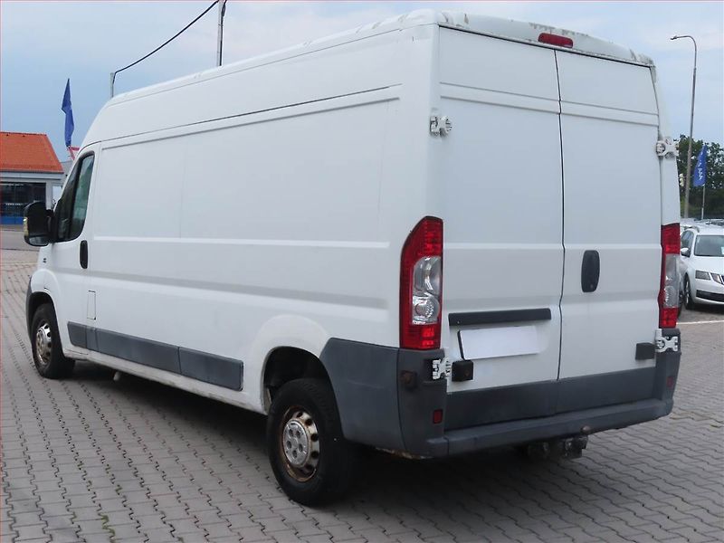Fiat Ducato (2010) 2.3 MultiJet, L3H2, 13m3, 1.0t - fotka 4 z 12