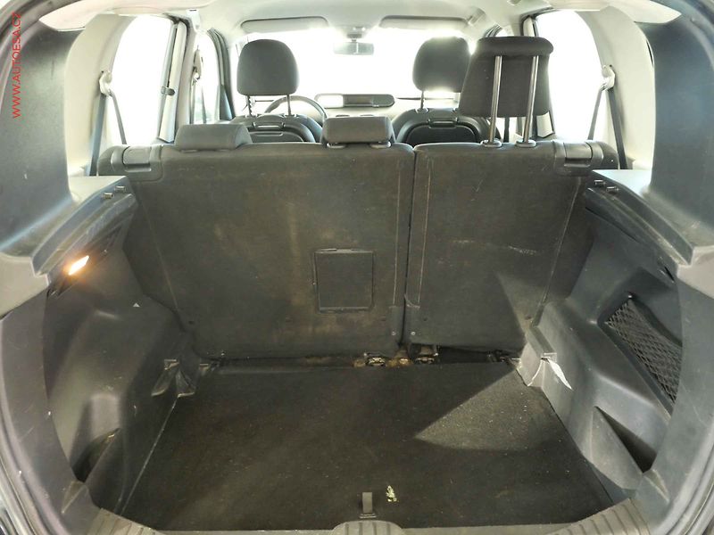 Citroën C3 Picasso (2013) 1.4i, ČR, AC, STK3/28 - fotka 7 z 17
