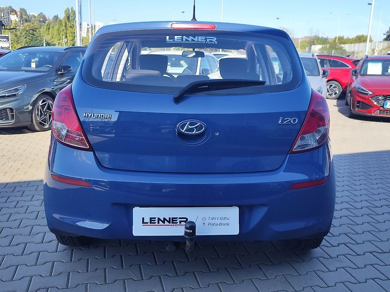 Hyundai i20 1.2i/63kW Family Space - fotka 6 z 23