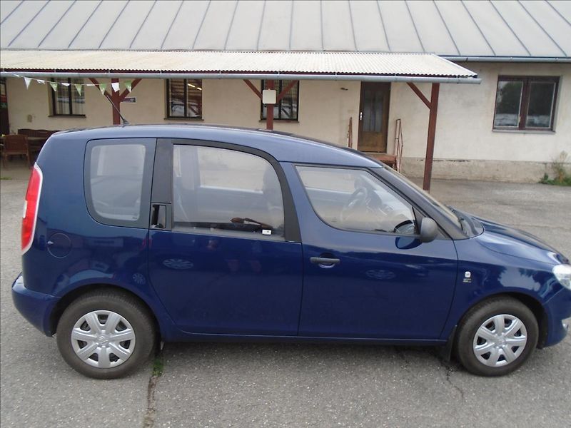 Škoda Roomster 1,4   1.4 - fotka 5 z 23