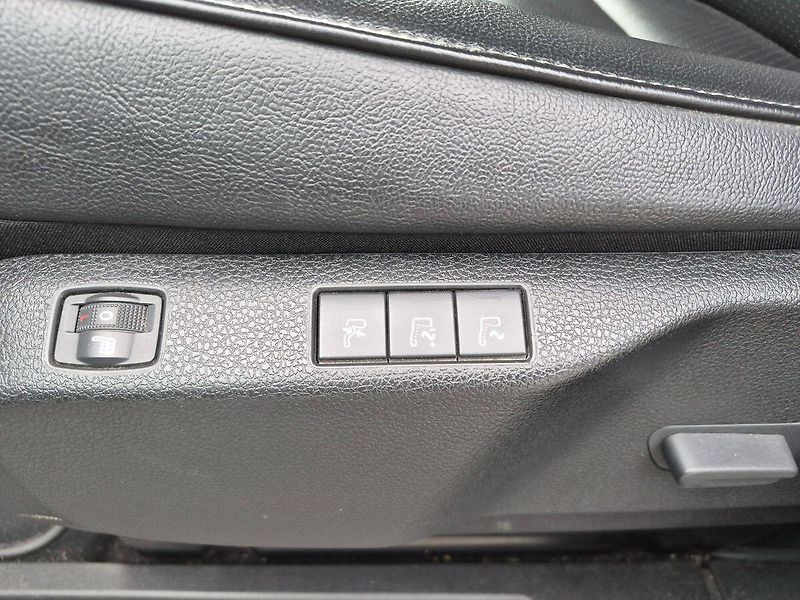 Toyota ProAce Verso VIP L2 Webasto 2,0 D 130 kW 8A - fotka 19 z 23