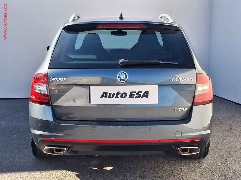 Škoda Octavia (2018) 2.0 TSi, RS, LED, navi - fotka 5 z 19