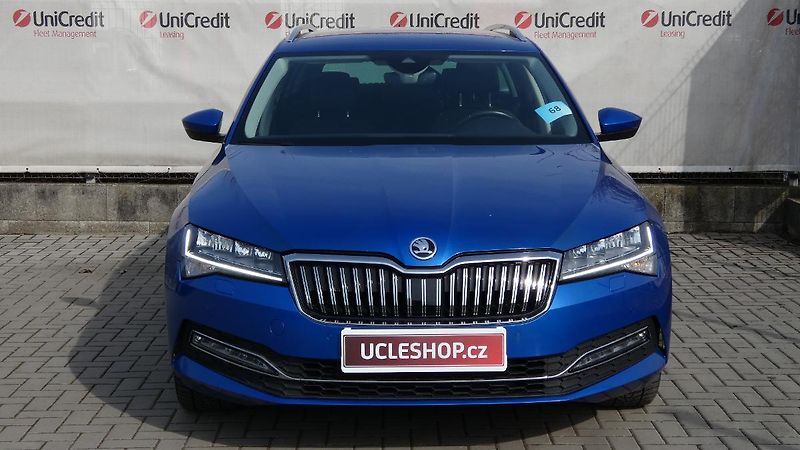 Škoda Superb Combi 1.5 TSI DSG Style - fotka 2 z 27