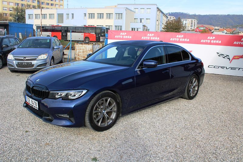 BMW Řada 3 (2019) 320d KŮŽE LED AUTOMAT TEMPOMAT - fotka 3 z 26