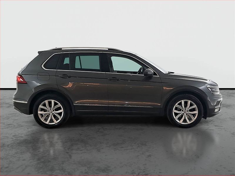 Volkswagen Tiguan (2017) 2.0 TDI, Automat, Navi - fotka 6 z 22