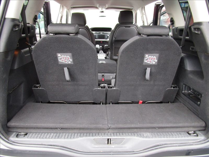 Citroën Grand C4 Picasso 2.0HDi aut. Klima, 7 míst - fotka 38 z 50
