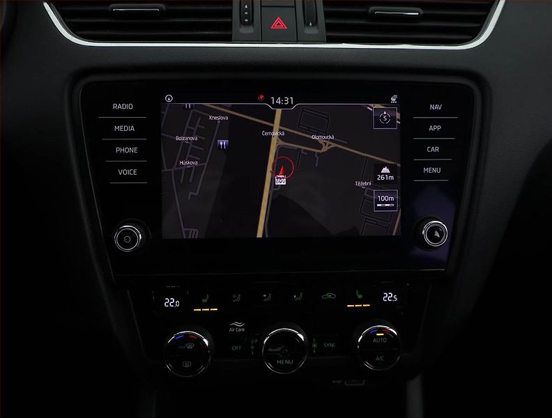 Škoda Octavia (2020) Style 1.5 TSI, Automat - fotka 10 z 15