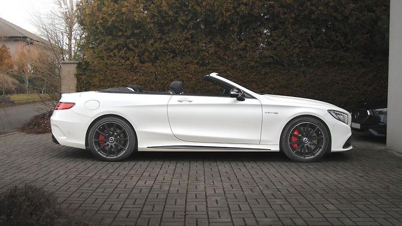 Mercedes-Benz Třídy S S63 AMG 4MATIC cabrio 585 PS - fotka 7 z 48