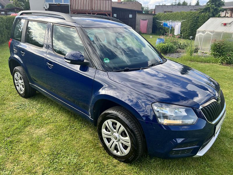 Škoda Yeti 1.2TSI 77KW,KLIMA,ESP,ASR,CD - fotka 9 z 40