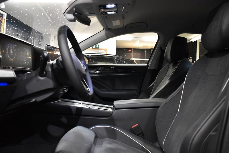 Volkswagen Passat 1.5 eTSI Masáže Matrix NezTope - fotka 20 z 26