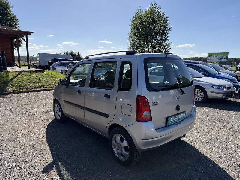 Opel Agila 1.0i - fotka 8 z 21