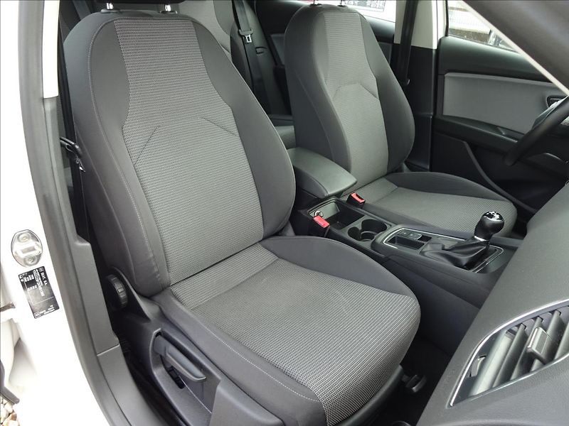 Seat Leon 1,6 TDI 85kW - fotka 31 z 55