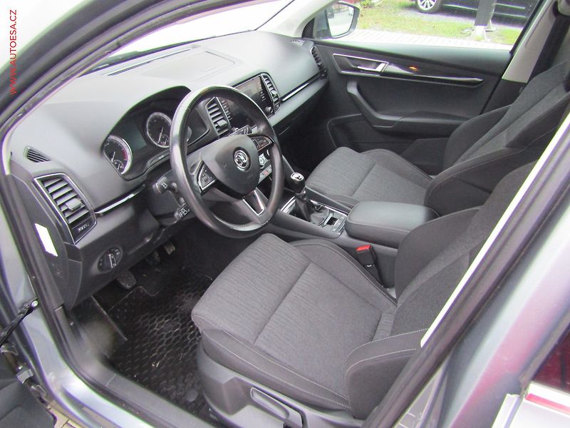 Škoda Karoq (2018) 2.0 TDi 4x4, ČR, Style, navi - fotka 9 z 18