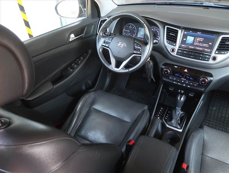 Hyundai Tucson (2017) Premium 1.7 CRDi, Automat - fotka 7 z 20
