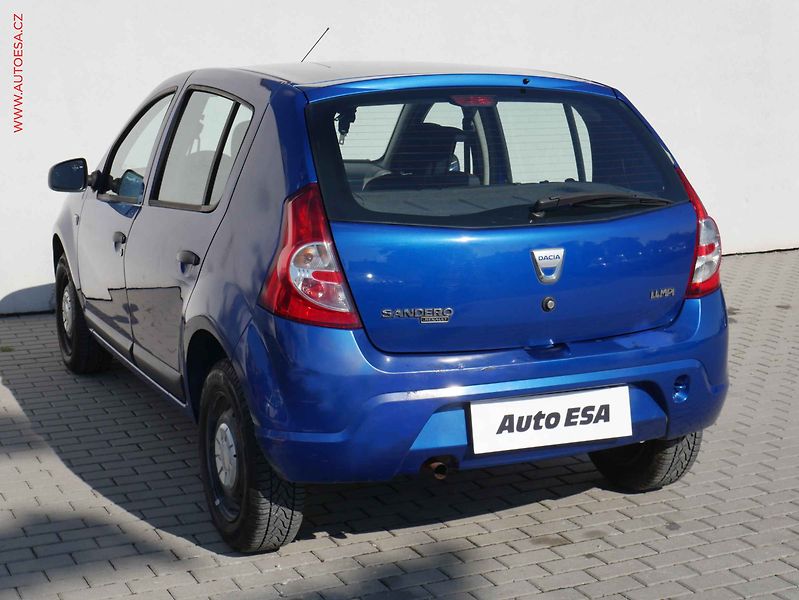 Dacia Sandero (2009) 1.4i, 1.maj,ČR, El.okna - fotka 6 z 13