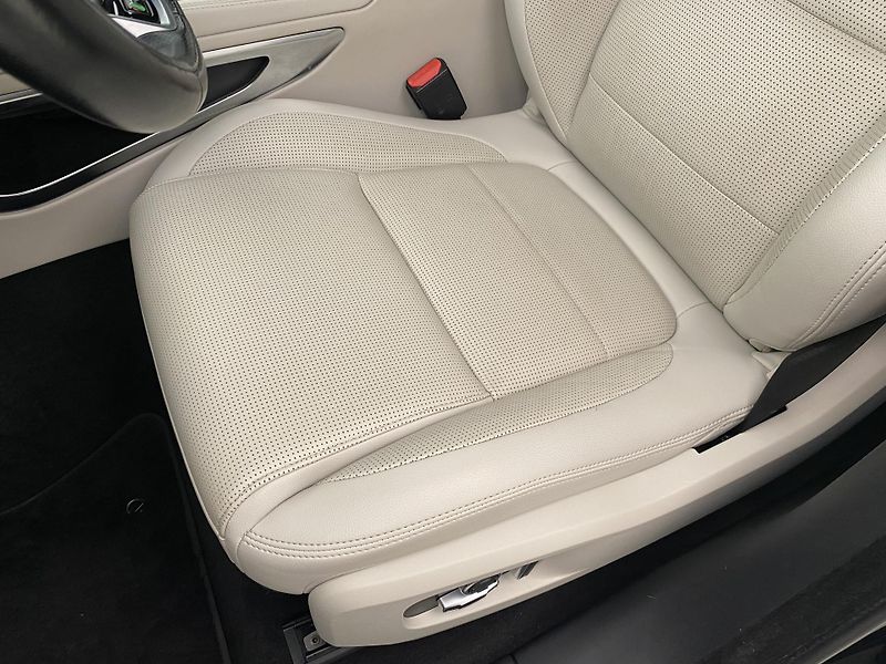 Jaguar F-Pace D165 S AWD AUT CZ - fotka 24 z 44