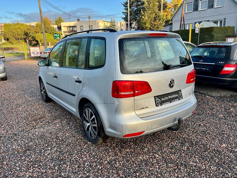 Volkswagen Touran (2012) 1.6 TDI 77 kW DSG - fotka 7 z 19