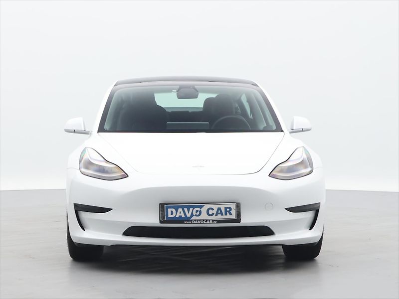 Tesla Model 3 239kW SR+ SOH 86,8% - fotka 2 z 31