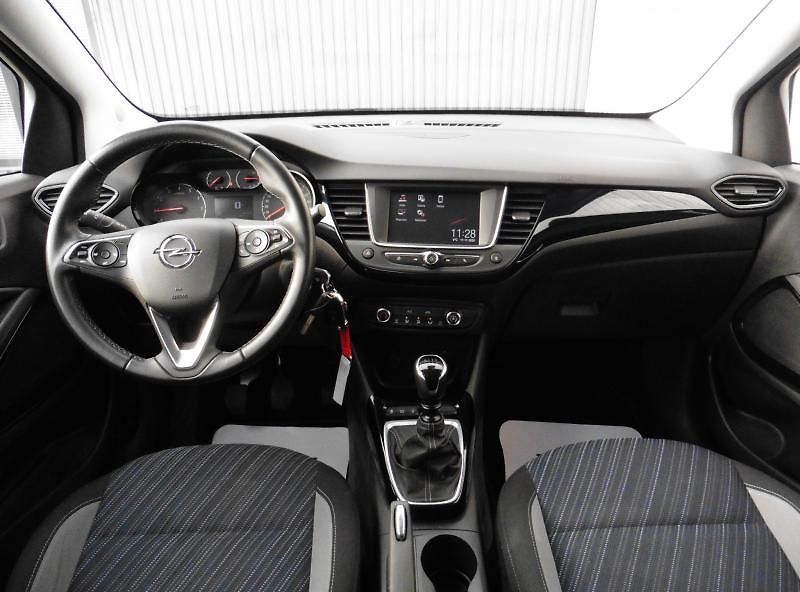Opel Crossland X 1.2T Edition 120, 1.maj. - fotka 10 z 12