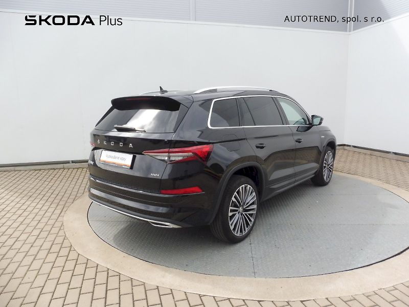 Škoda Kodiaq (2022) L&K 2,0 TDI 147kW DSG 4x4 - fotka 2 z 31