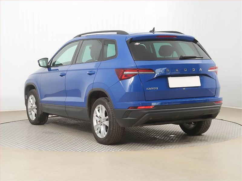 Škoda Karoq (2023) 2.0 TDI, Navi, Tempomat - fotka 4 z 15