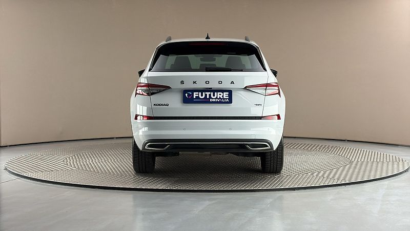 Škoda Kodiaq 2.0 TDI DSG 4x4 Sportline - fotka 5 z 30