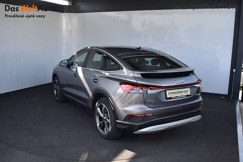 Audi Q4 e-tron (2023) Sportback quattro 220kW,Tepeln - fotka 9 z 26