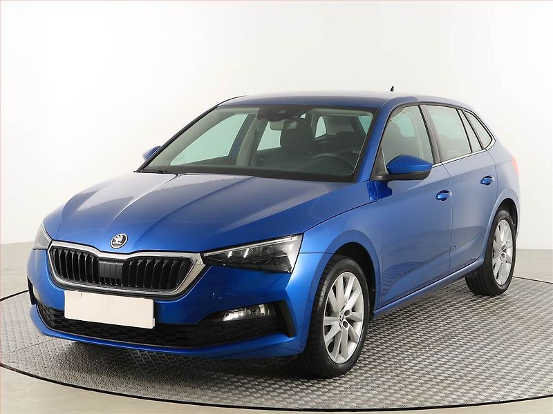 Škoda Scala (2021) 1.5 TSI, Serv.kniha, Tempomat - fotka 2 z 17