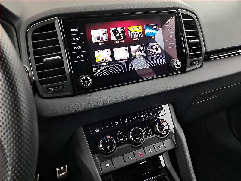 Škoda Karoq (2021) Sportline 1.5 TSI - fotka 12 z 22