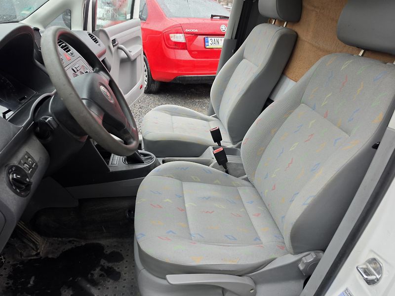 Volkswagen Caddy 2.0 i CNG TZ - fotka 12 z 17